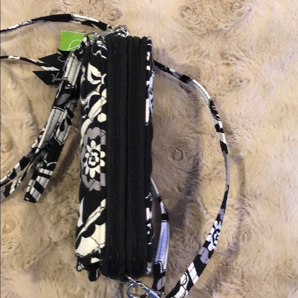Vera Bradley All in One Cross Body - Picture 5 of 8